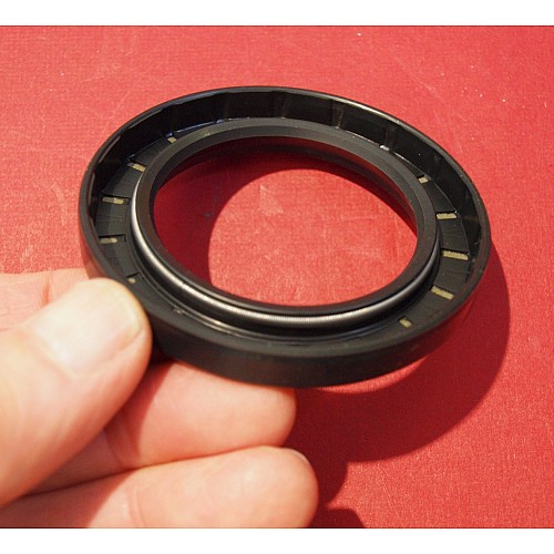 MG Midget 1500 Timing Cover Oil Seal UKC1110