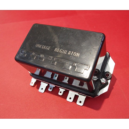 dynamo control box Lucas type RB340 12v 22A voltage regulator